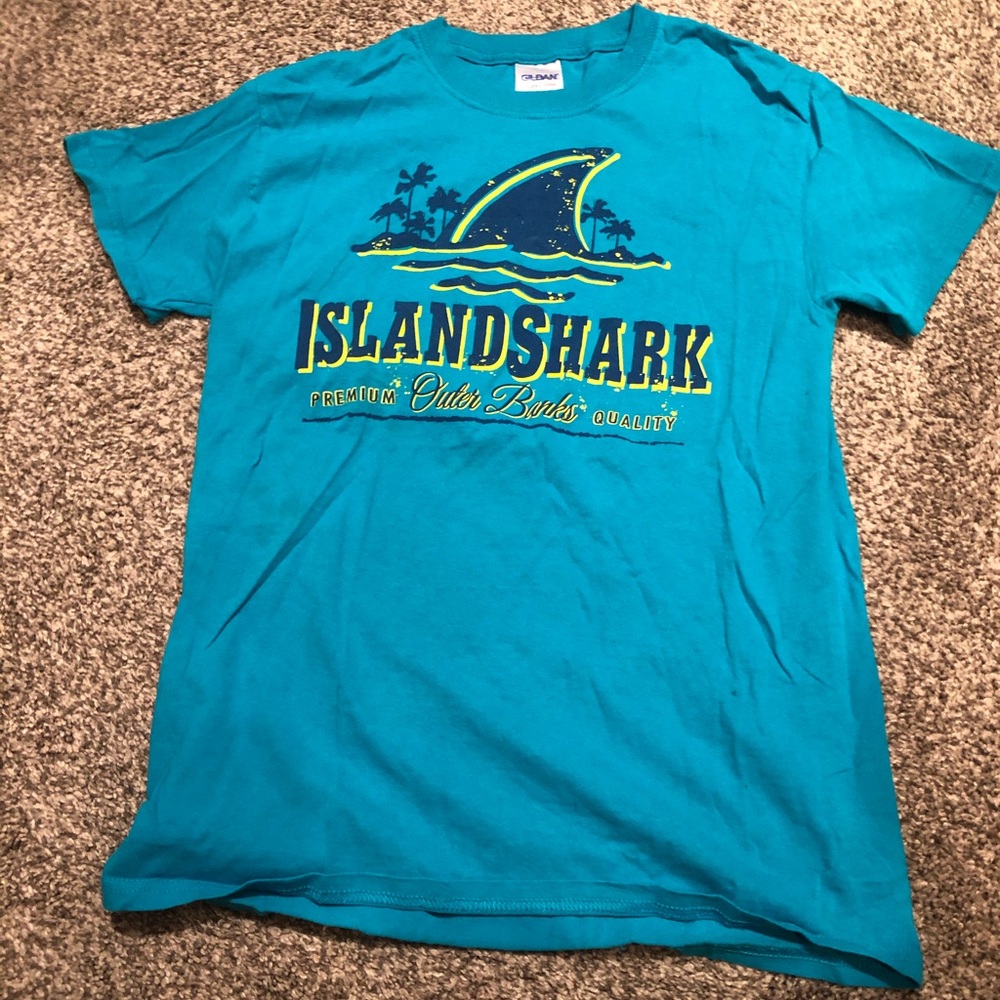 Land shark Outter Banks T